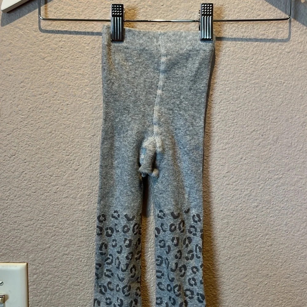 Girl’s Gray Leopard Print Animal Print Tights Size 4-6X